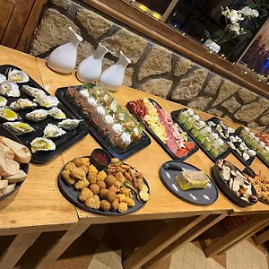 Hotel Au Feu De Bois Bar A Vin Le 1605, Autrans-Meaudre-en-Vercors